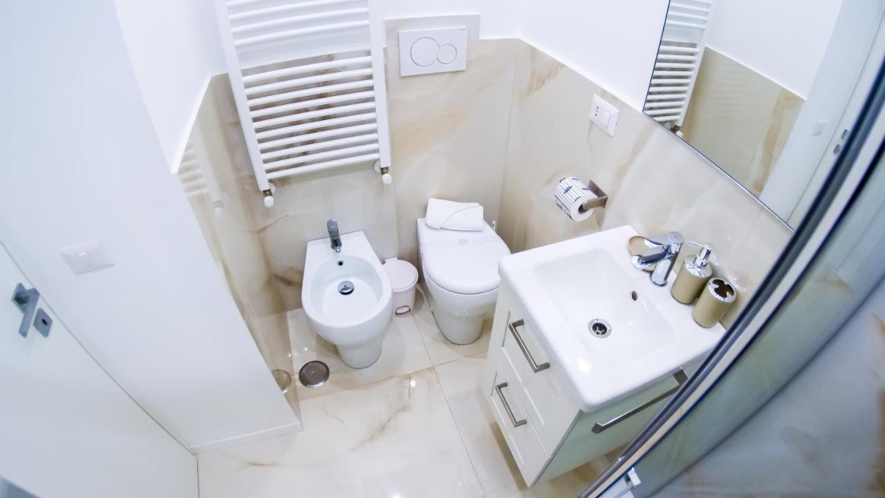 Residenza Rosa Apartment Roma Ngoại thất bức ảnh